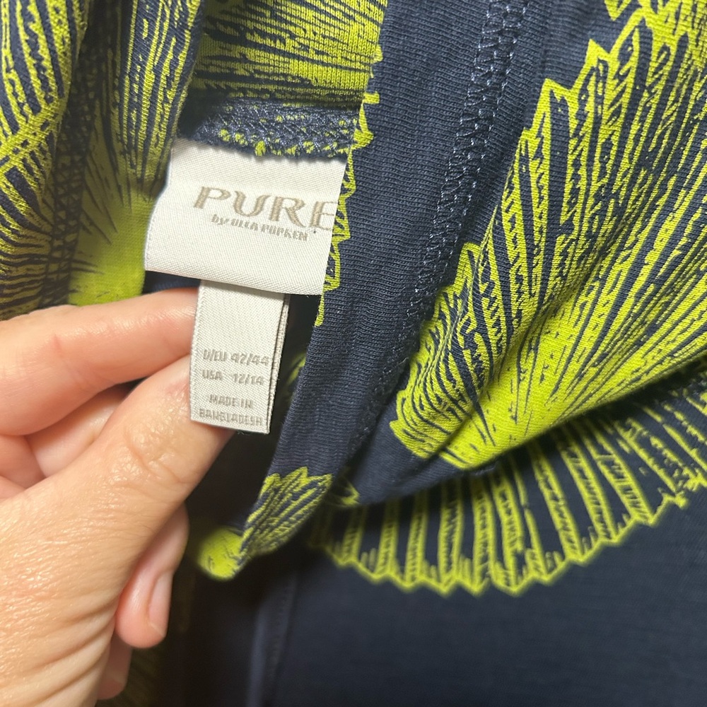 Ulla Popken Green Leaf Print Cotton Turtleneck Top XL NWOT - Picture 2 of 4